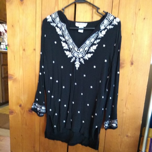 Cathy Daniels Embroidered Blouse - Picture 1 of 4